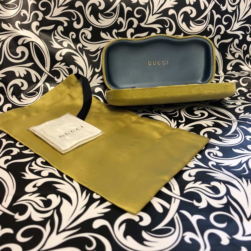 NWOT Gucci eye glass case